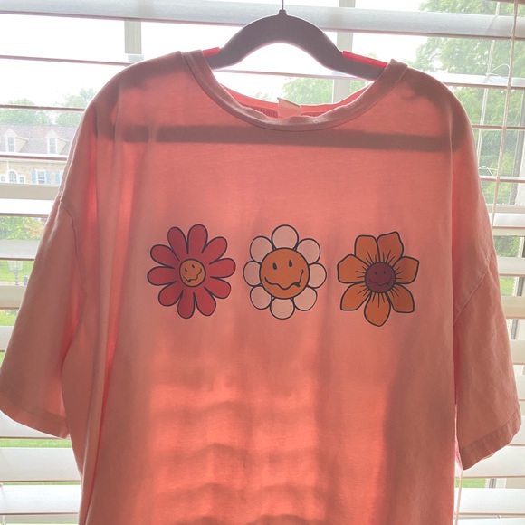 OVERSIZE TEE- Daisy Shirt ROMWE Size S - Picture 1 of 2